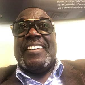 Meet your Posher, Reginald